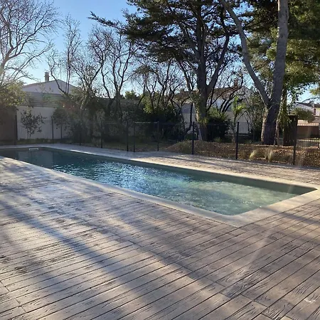 Apartment Bel T2 Avec Terrasse Privative Et Parking A - Fr-1-553-299 *