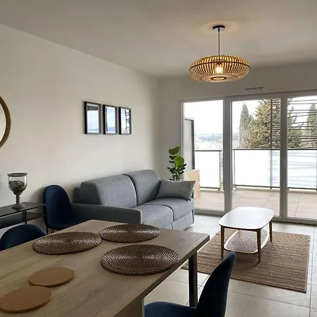 Bel T2 Avec Terrasse Privative Et Parking A - Fr-1-553-299 * Balaruc-les-Bains